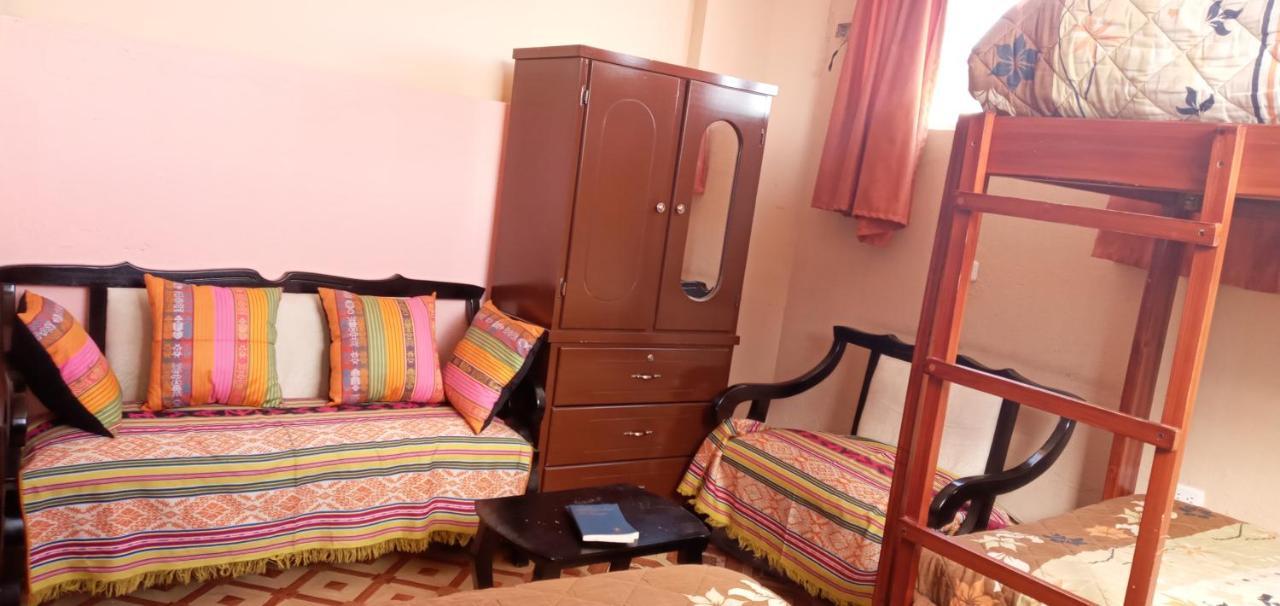 Hostal Otavalos Inn Esterno foto